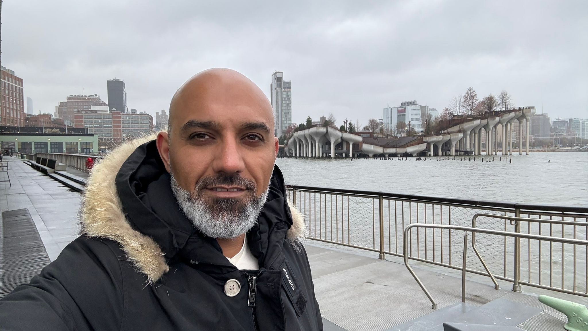 Hazjar Gardy - Oprichter